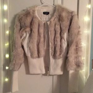 Bebe cream / white short fur jacket